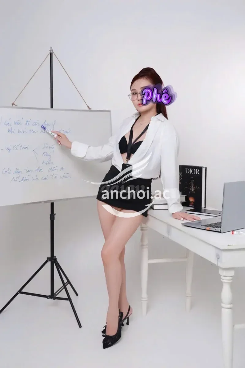 🔥Hồng nhung dáng ngon như Ngọc trinh🔥 [1575]