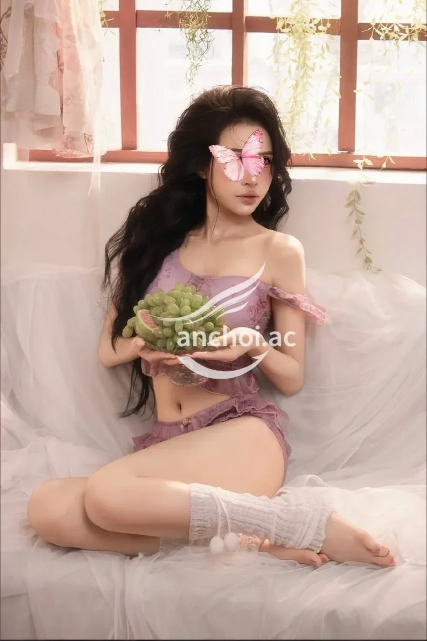 Linh Xinh🔥NON TƠ XINH DÂM BÍM ĐẸP VÚ HỒNG MÔNG CĂNG MẨY 