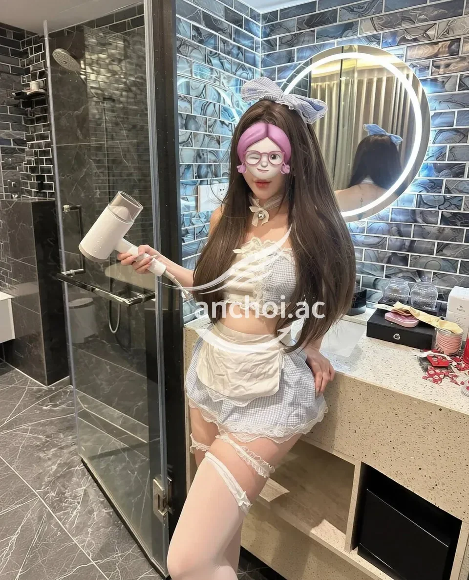 Tiểu Phụng - Ảnh mộc chân thực - Vẻ đẹp cuốn hút