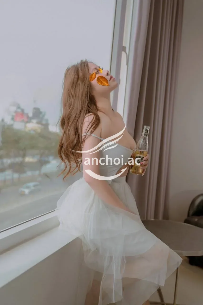 Em Trà - Nhiều Nước , Siêu Dâm , Mông To Sexy Nóng Bỏng