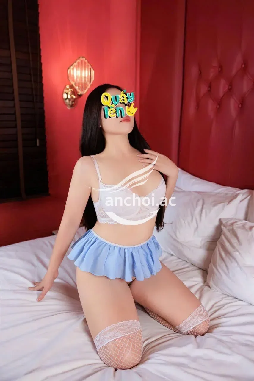 GIA HÂN - XINH XẮN NỮ THẦN TÌNH DỤC BÚ MÚT ĐÁ BI ĐI ĐƯỜNG LƯỠI CỰC PHÊ