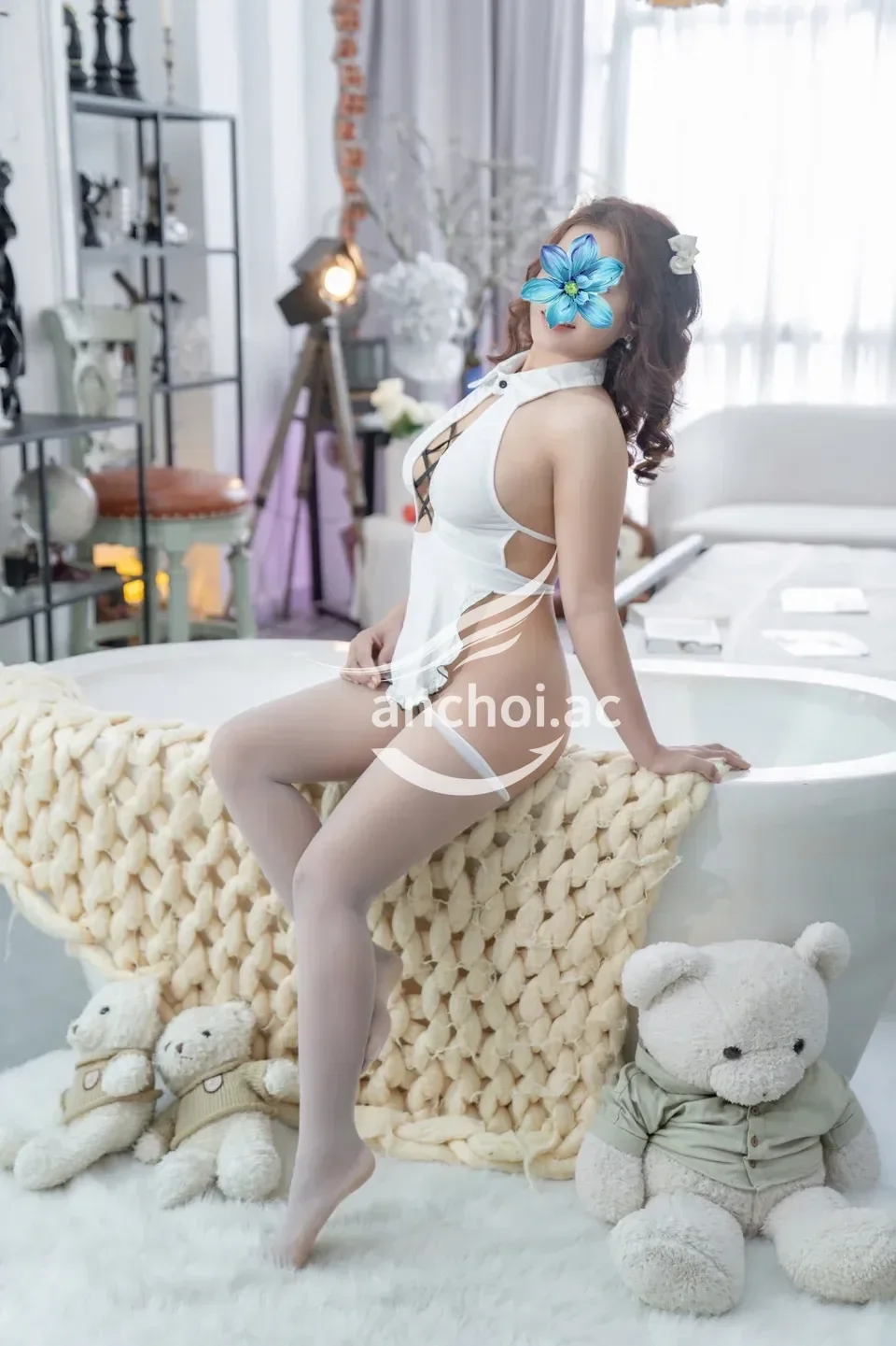 MINH THƯ - GÁI MIỀN TÂY CHIỀU KHÁCH - DUYÊN DÁNG DỄ CƯNG