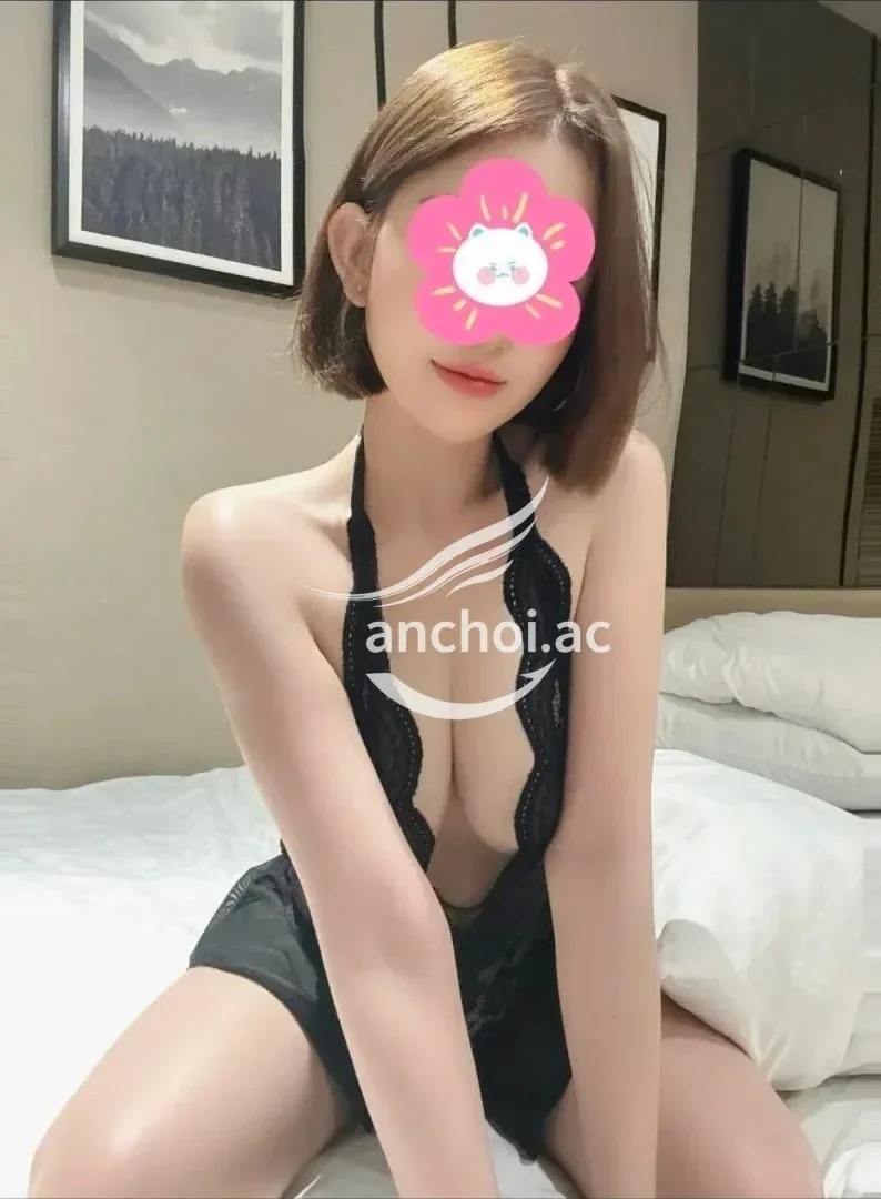 New Hot Teen 2k2 Tiểu Linh Baby ❤️ Dễ Thương Nóng Bỏng Xinh Đẹp Dịu Dàng