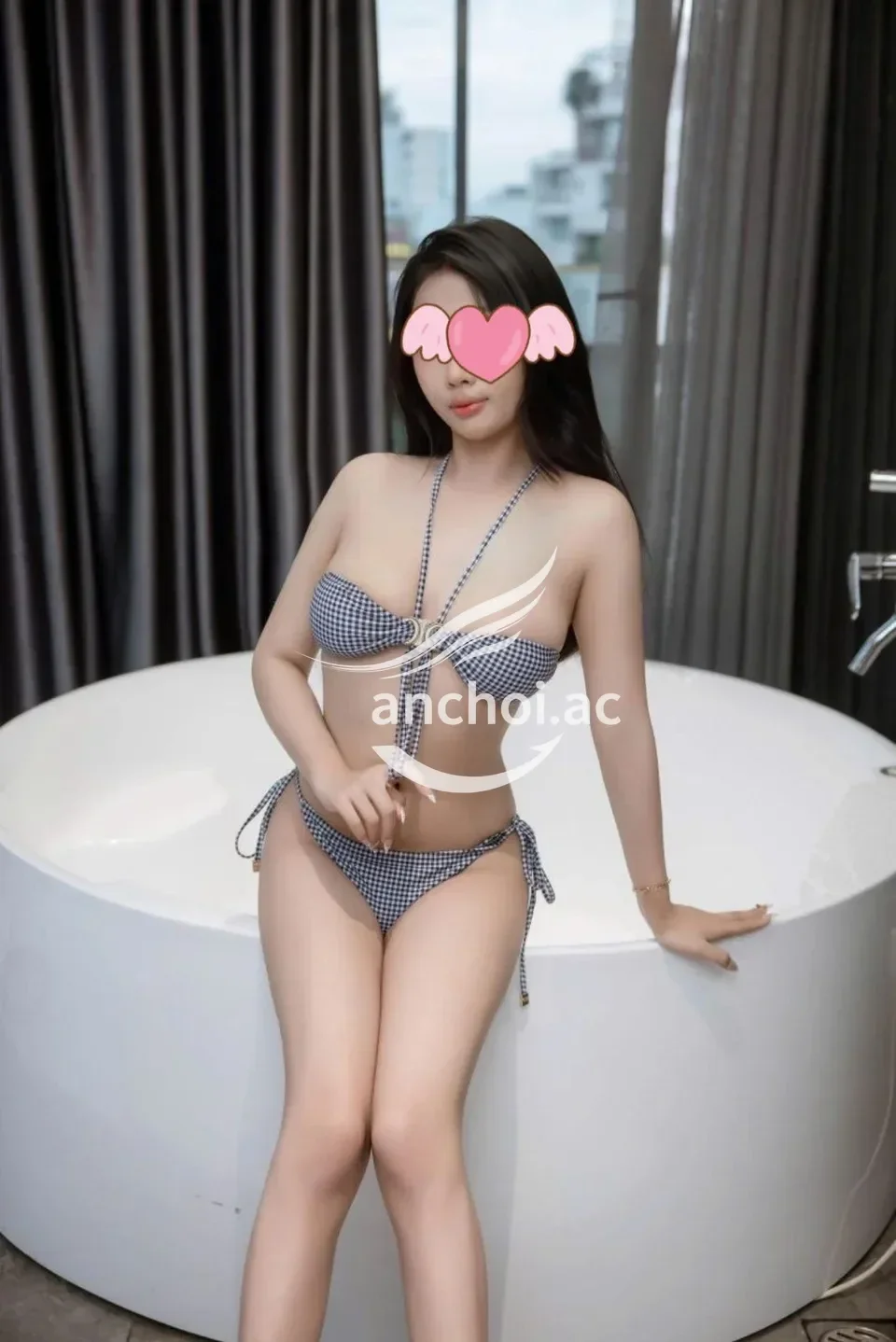 HOT GIRL VY VY - ĐÁNG YÊU DỄ THƯƠNG