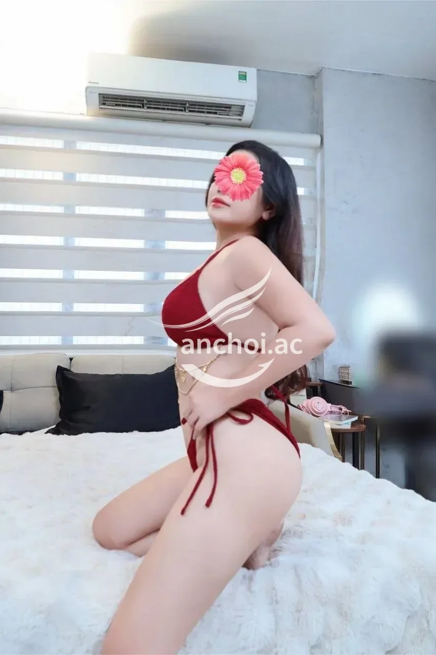 HOÀNG CHÂU VÚ BƯỚM NGON HẾT SẢY, LÀM TÌNH SƯỚNG QUÊN LỐI VỀ