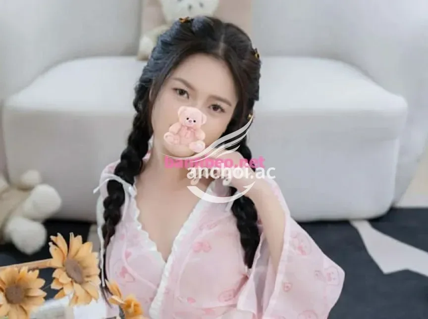 ❤️MỸ LINH❤️MẶT XINH DA TRẮNG LUNG LINH