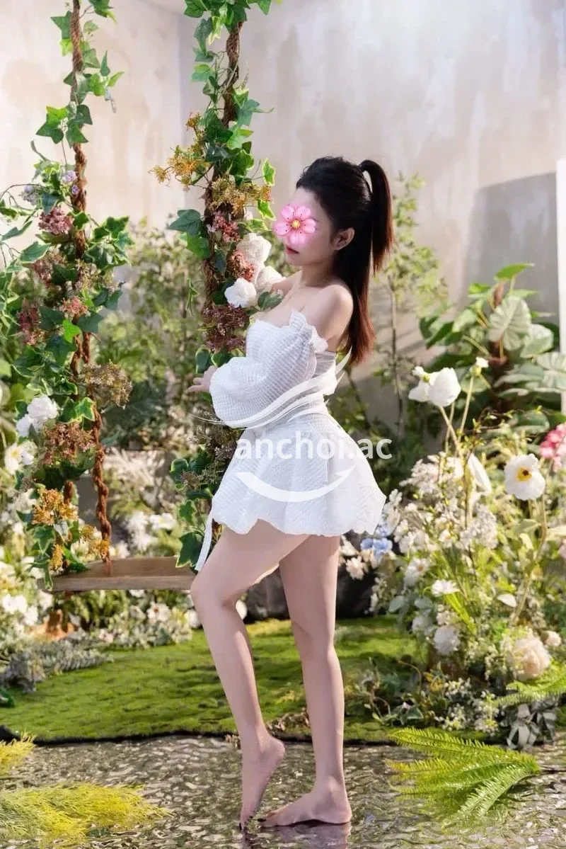 MINH ANH CÔ BÉ MINHON LOLI XINH XẮN THÂN THIỆN VUI VẺ