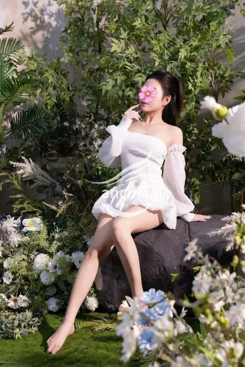 MINH ANH CÔ BÉ MINHON LOLI XINH XẮN THÂN THIỆN VUI VẺ